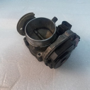 PRZEPUSTNICA AUDI A6 C5 2.4B 078133063AK