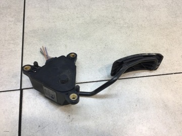 ГАЗОВЫЙ ПОТЕНЦИОМЕТР RENAULT SCENIC II 1.9 DCI 8200159645