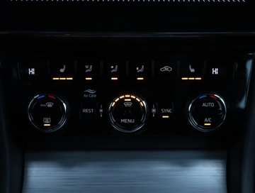 Skoda Superb III Liftback Facelifting 1.5 TSI 150KM 2021 Skoda Superb 1.5 TSI, Salon Polska, Navi, Klima, zdjęcie 16