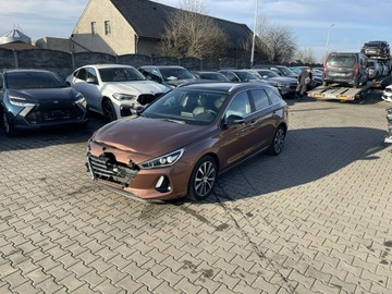 Hyundai i30 II Wagon Facelifting 1.6 CRDi 136KM 2017 Hyundai i30 Automat Skóra Panorama Kamera LED, zdjęcie 2