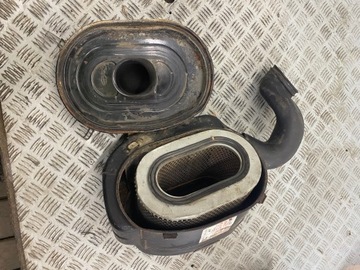 MITSUBISHI PAJERO I 82-91 POUZDRO FILTRU VZDUCHU