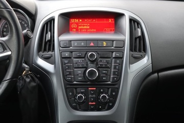 Opel Astra J Sedan 1.4 Turbo ECOTEC 140KM 2016 Opel Astra 1.4 T, Salon Polska, 1. Właściciel, zdjęcie 11