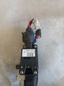 A4 MOTOREK OKNO AUDI OE 0536001402 LEVÝ PŘEDNÍ
