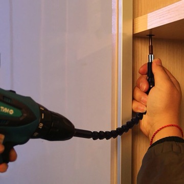 ELASTYCZNA PRZEDŁUŻKA DO WKRĘTARKI BITÓW 40cm