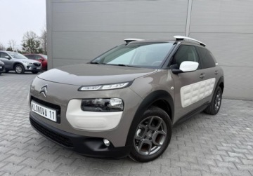 Citroen C4 Cactus Crossover 1.2 PureTech 110KM 2017 Citroen C4 Cactus bezwypadek1wlascicieljak nowySHINE 1.2 Benzyna 110KM
