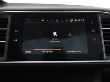 Peugeot 308 II Hatchback Facelifting 1.2 PureTech 130KM 2021 Peugeot 308 LED navi skóra/alcantara virtual, zdjęcie 24