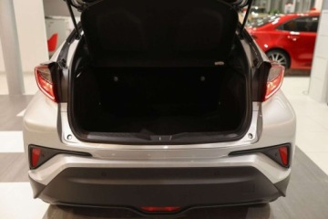 Toyota C-HR I Crossover Facelifting 1.8 Hybrid 122KM 2022 Toyota C-HR 1.8 Hybrid Style 1.8 Hybryda 122KM, zdjęcie 23