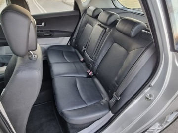 Kia Ceed I Hatchback 2.0 143KM 2008 Kia Cee&#039;d 2.0, zdjęcie 16