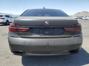 BMW Seria 7 G11-G12 2019 BMW Seria 7 750i 2019 4.4l 4.4 Benzyna 445KM, zdjęcie 2
