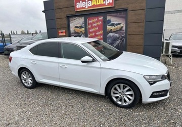 Skoda Superb III Liftback Facelifting 1.5 TSI 150KM 2019 Skoda Superb 1.5 TSI 150 KM 1 Wlasciciel 2020r Warszawa 1.5 Benzyna