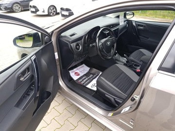 Toyota Auris II 2015 Toyota Auris Hybrid 135 Premium II (2012-) Toyota, zdjęcie 25