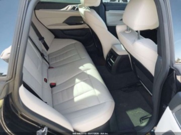 BMW i4 2024 BMW i4 Gran Coupe eDrive35 2024 Elektryczny 335KM, zdjęcie 14