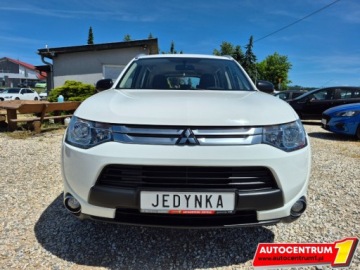 Mitsubishi Outlander III SUV Facelifting 2015 2.0 MIVEC 150KM 2015 Mitsubishi Outlander Oryginalny Przebieg Nawigacja Invite Czujniki Park, zdjęcie 16