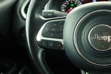 Jeep Renegade SUV 1.4 MultiAir 140KM 2017 Jeep Renegade 1.4 MultiAir, Salon Polska, zdjęcie 12