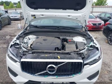 Volvo XC60 II 2021 Volvo XC 60 T5 Momentum 2021 2.0l 2.0 Benzyna 258KM, zdjęcie 7