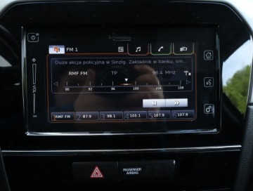 Suzuki Vitara III 2023 Suzuki Vitara 1.4 BoosterJet, Salon Polska, zdjęcie 11