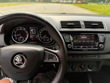 Skoda Fabia III Hatchback Facelifting 1.0 MPI 75KM 2019 Skoda Fabia 3 lift 1.0 benzyna, zdjęcie 4