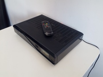 Dreambox DM8000 HD PVR с дистанционным управлением