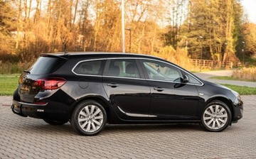 Opel Astra J Sports Tourer 1.7 CDTI ECOTEC 125KM 2011 Opel Astra 1,7CDTI COSMO Chip na 155KM Xenon Ledy Pol Skora Full Alu Polec, zdjęcie 13