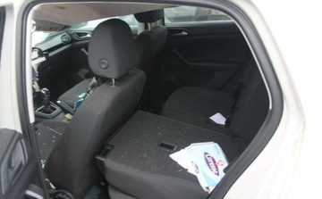 Volkswagen T-Cross SUV 1.0 TSI 95KM 2023 Volkswagen T-Cross Benzyna 95KM, zdjęcie 5