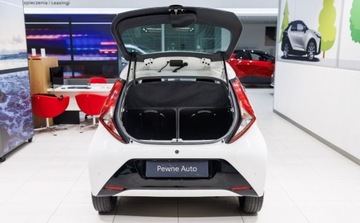 Toyota Aygo II Hatchback 3d Facelifting 1.0 VVT-i 72KM 2019 Toyota Aygo 1.0 VVT-i X-play Benzyna 72KM, zdjęcie 14