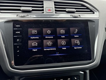 Volkswagen Tiguan II SUV Facelifting 2.0 TDI 200KM 2021 Volkswagen Tiguan R-line Kamery 360 HarmanKardon Zawieszenie DCC ACC Faktu, zdjęcie 20