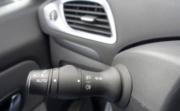 Renault Scenic III XMOD Energy TCe 115KM 2014 Renault Scenic 1.2TCe 115KM LIFT LIMITED Bezwypadkowy Nierowna praca silni, zdjęcie 19