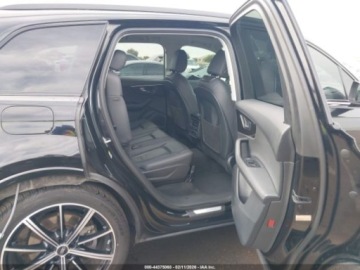 Audi Q7 II 2023 Audi Q7 Premium Plus 55 2023 3.0 Benzyna 335KM, zdjęcie 13