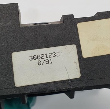 DRŽÁK PŘEPÍNAČE KOMBINOVANÉHO VOLVO V40 30621232