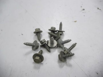 POLO AUDI 80 Комплект крепления брызговика 321898051