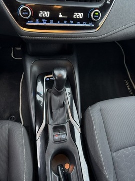 Toyota Corolla XII TS Kombi 1.8 Hybrid 122KM 2020 Toyota Corolla 1.8HSD 122KM Fvat 23% Virtual PDC, zdjęcie 10