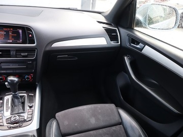 Audi Q5 I SUV 2.0 TDI 170KM 2010 Audi Q5 2.0 TDI, 167 KM, 4X4, Automat, Skóra, zdjęcie 7