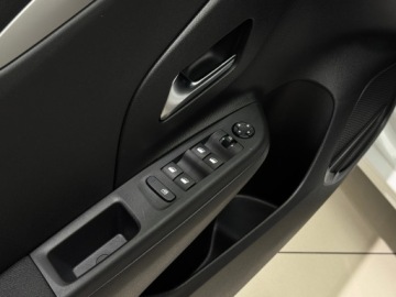 Opel Corsa F Hatchback 5d 1.5 Diesel 102KM 2020 Opel Corsa Edition / Kamera cofania / CarPlay/Andr, zdjęcie 18