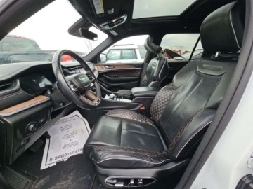 Jeep Grand Cherokee IV 2022 Jeep Grand Cherokee 2022, 5.7L, 4x4, Summit 5.7 Benzyna 357KM, zdjęcie 7