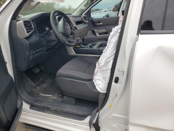 Toyota Tundra II 2023 Toyota Tundra Double Cab 2023 3.4l 3.4 Benzyna 389KM, zdjęcie 7