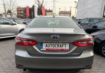 Toyota Camry IX Sedan 2.5 Hybrid Dynamic Force 218KM 2021 Toyota Camry Salon Polska, Serwis ASO, Gwarancja, FV-23 2.5 Hybryda 218KM, zdjęcie 28