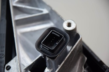 0192103 ZRCÁTKO LEVÉ F40118I 103 2019 BMW F40