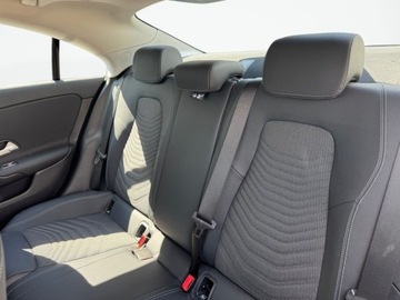 Mercedes CLA C118/X118 Coupe Facelifting 1.3 180 136KM 2024 Mercedes-Benz CLA 1.3 Benzyna 136KM, zdjęcie 10