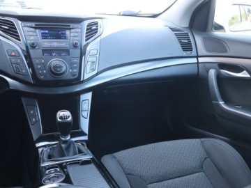 Hyundai i40 Sedan Facelifting 1.7 CRDi 141KM 2015 Hyundai i40 1.7 CRDi, Salon Polska, 1. Właściciel, zdjęcie 7