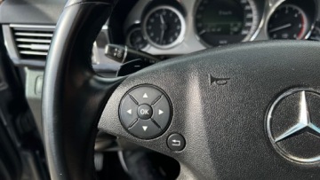 Mercedes Klasa E W212 Kombi 300 CDI BlueEFFICIENCY 231KM 2011 Mercedes-Benz Klasa E Bardzo ladny stan . 3,0 CDI Automat Pneomatyka 3.0, zdjęcie 31