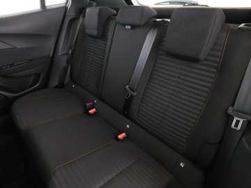 Peugeot 2008 II SUV 1.2 PureTech 130KM 2021 Peugeot 2008 automat LED klima auto kamera i, zdjęcie 16