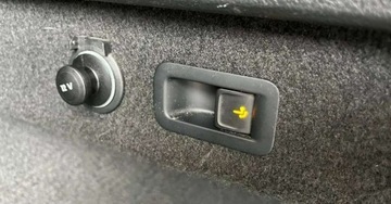 Volkswagen Passat B8 Variant 2.0 TDI BlueMotion SCR 190KM 2019 Volkswagen Passat 4-Motion Automat Navi Parktronic Kamera Alcantara, zdjęcie 12