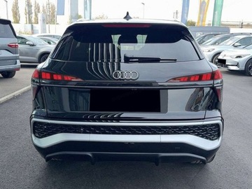 Audi Q3 II SUV 1.5 35 TFSI 150KM 2025 AUDI Q3 TFSI S line Suv 1.5 (150 KM) 2025, zdjęcie 1