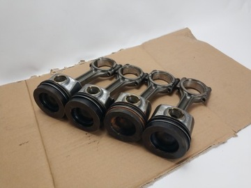 AUDI A4 B9 2.0 TDI DETA поршень + шатун