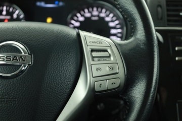 Nissan Pulsar 1.2 DIG-T 115KM 2014 Nissan Pulsar 1.2 DIG-T, Salon Polska, zdjęcie 13