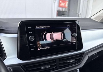 Volkswagen T-Roc I SUV Facelifting 1.5 TSI ACT 150KM 2022 Volkswagen T-Roc 1.5 Benzyna 150KM, zdjęcie 16