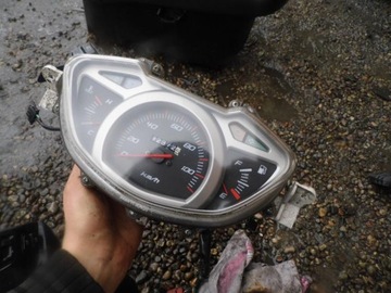 HONDA LEAD FI 110 LICZNIK PRĘDKOŚCIOMIERZ