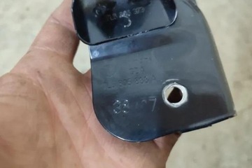 PRAVÝ SMĚROVKA BLATNÍKU VW TOUAREG (7LA 7L6, 7L7) 7L6805888A