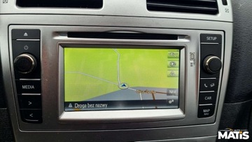 Toyota Avensis III Sedan Facelifting 2015 1.8 Valvematic 147KM 2015 Toyota Avensis 1.8BENZ manual Navi kamera climatronic 100 bezwypadek 1.8, zdjęcie 19