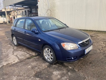 Kia Cerato Sedan 2.0 i 16V 143KM 2005 KIA CERATO liftback 2.0 143 KM, zdjęcie 13